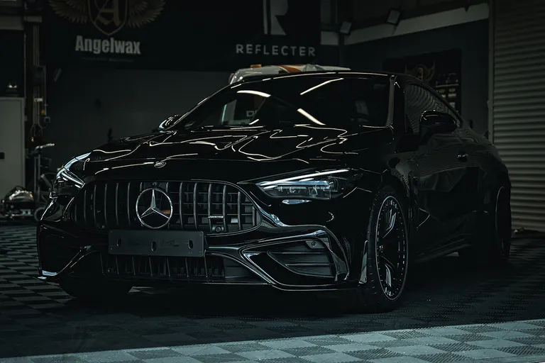 Mercedes mit Lackschutzfolierung