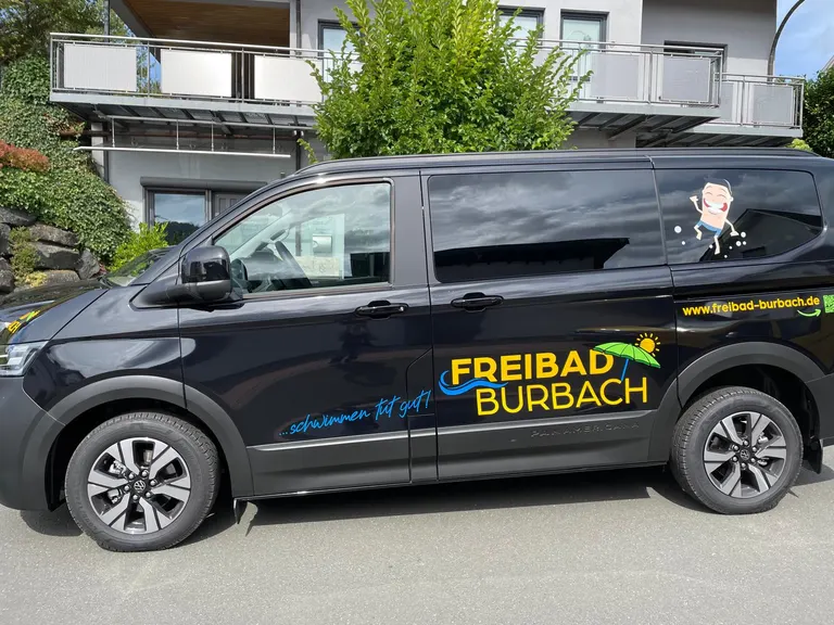 Fahrzeugbeschriftung Freibad Burbach